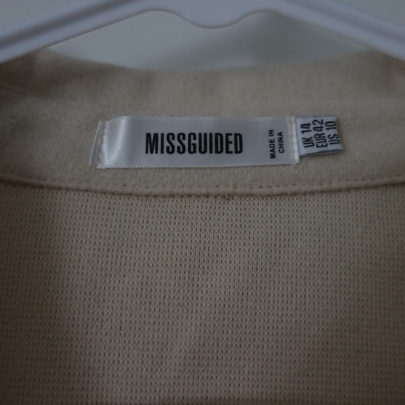 Missguided Beige Shacket - Picture 3 of 7